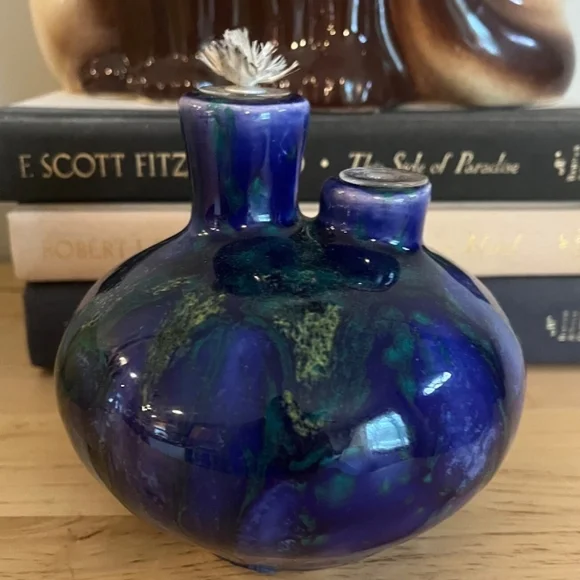 Stylish Blue and Green Ceramic Vase - Picture 3 of 5